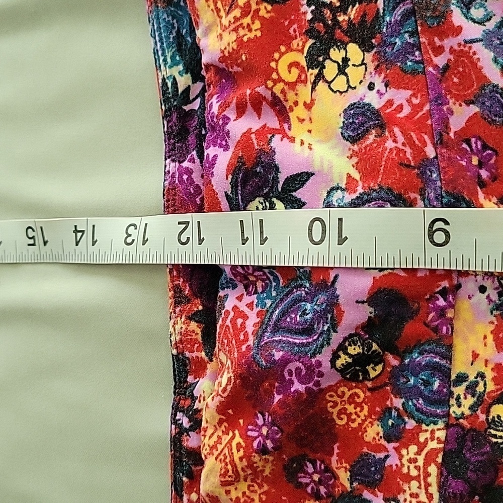 LuLaRoe Women's Leggings - Picture 11 of 12